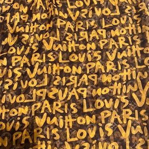 Louis Vuitton scarf